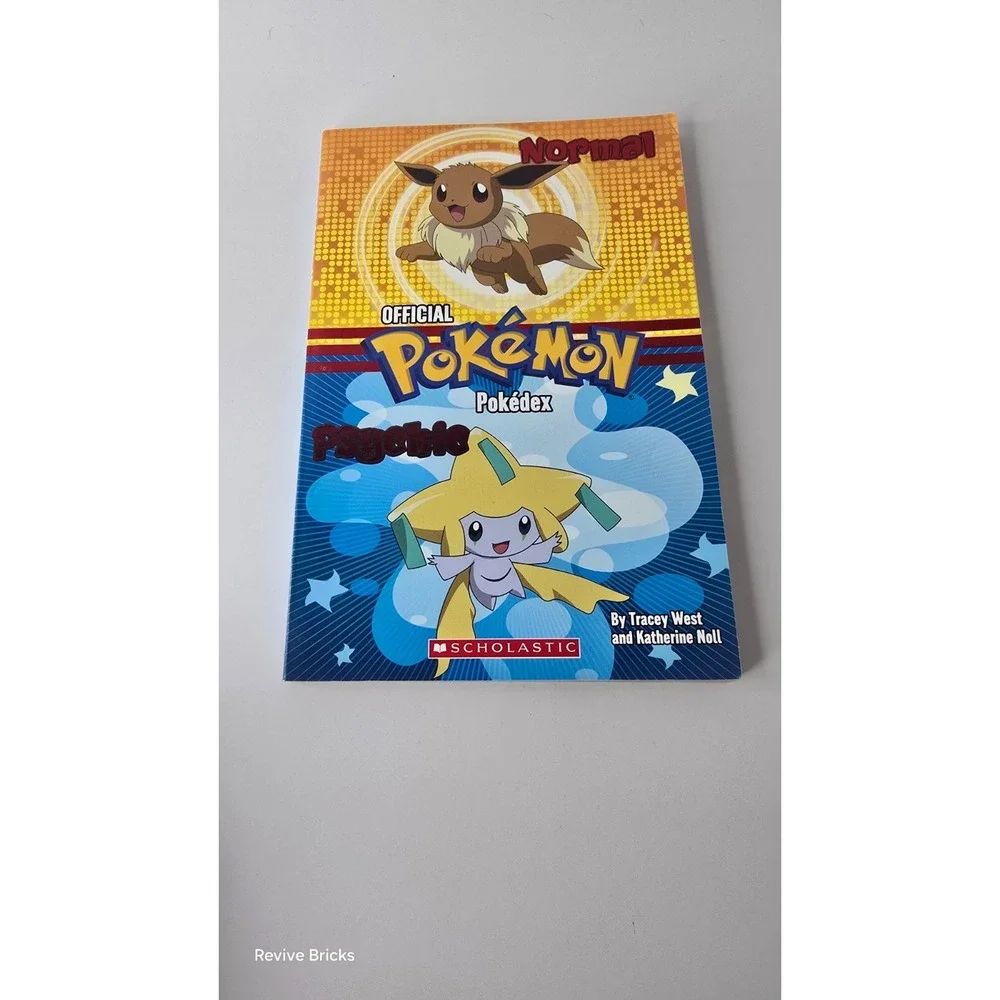 OFFICIAL POKEMON POKEDEX Tracey‎ West, Katherine Nolls 2006 Paperback Scholastic